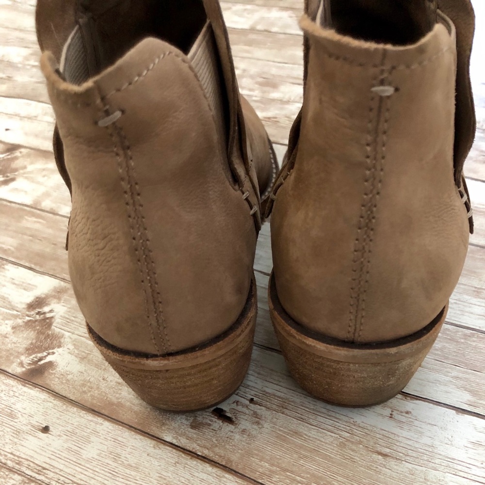 DV booties - Picture 4 of 6
